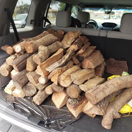 Red wood in the back and almond in the front. Red wood in the back and almond in the front.