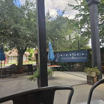 Maison Pucha Bistro - French Near Me - Houston, Texas