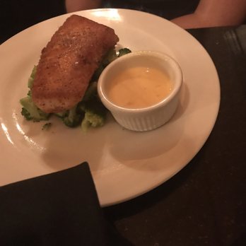 Blinkers Tavern - Salmon - Steakhouses Near Me - Covington, Kentucky