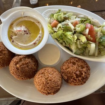 The Garden - Vegetarian Lunch Platter - Mediterranean Near Me - Santa Maria, California The Garden - Vegetarian Lunch Platter - Mediterranean Near Me - Santa Maria, California
