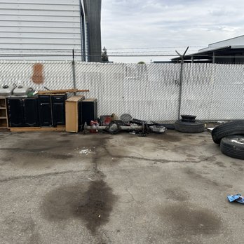 GDL Junk Removal Services - Junk Removal & Hauling Near Me - Parlier, California GDL Junk Removal Services - Junk Removal & Hauling Near Me - Parlier, California