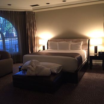Montecito Inn - Hotels Near Me - Santa Barbara, California