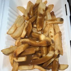 Corner Deli - Fries & gravy