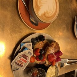 Cafe Du Parc - soufflé pancakes and vanilla latte