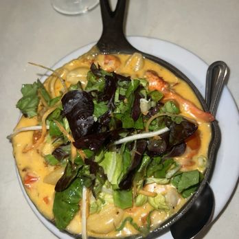 Malibu Farm Restaurant - Lobster Mac and cheese - Salad Near Me - Malibu, California Malibu Farm Restaurant - Lobster Mac and cheese - Salad Near Me - Malibu, California