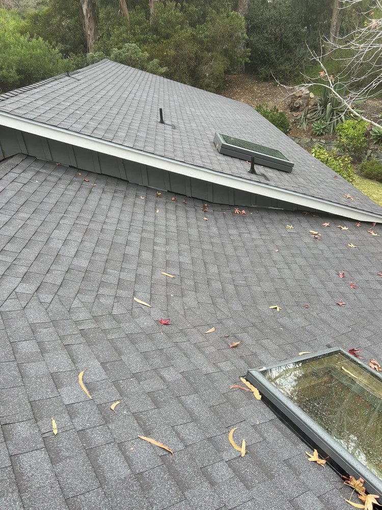 Slide of Richardson Roofing