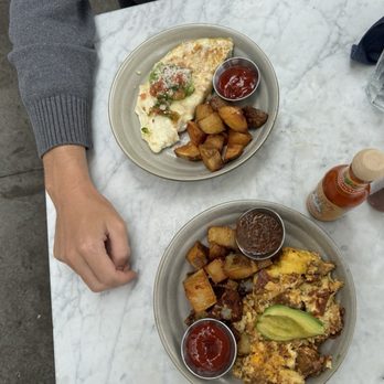 The Henry - California Burrito or Bowl, Egg White Turkey Omelette - Coffee & Tea Near Me - Coronado, California