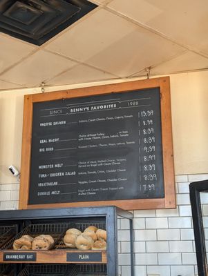 Benny's Lakewood by null