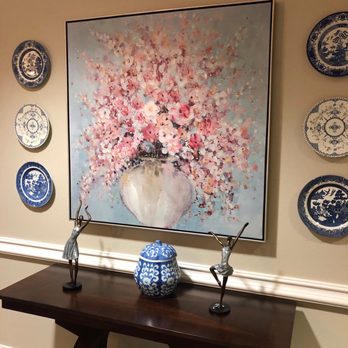 The Oaks at Flower Mound - Cozy nook - Assisted Living Facilities Near Me - Flower Mound, Texas The Oaks at Flower Mound - Cozy nook - Assisted Living Facilities Near Me - Flower Mound, Texas