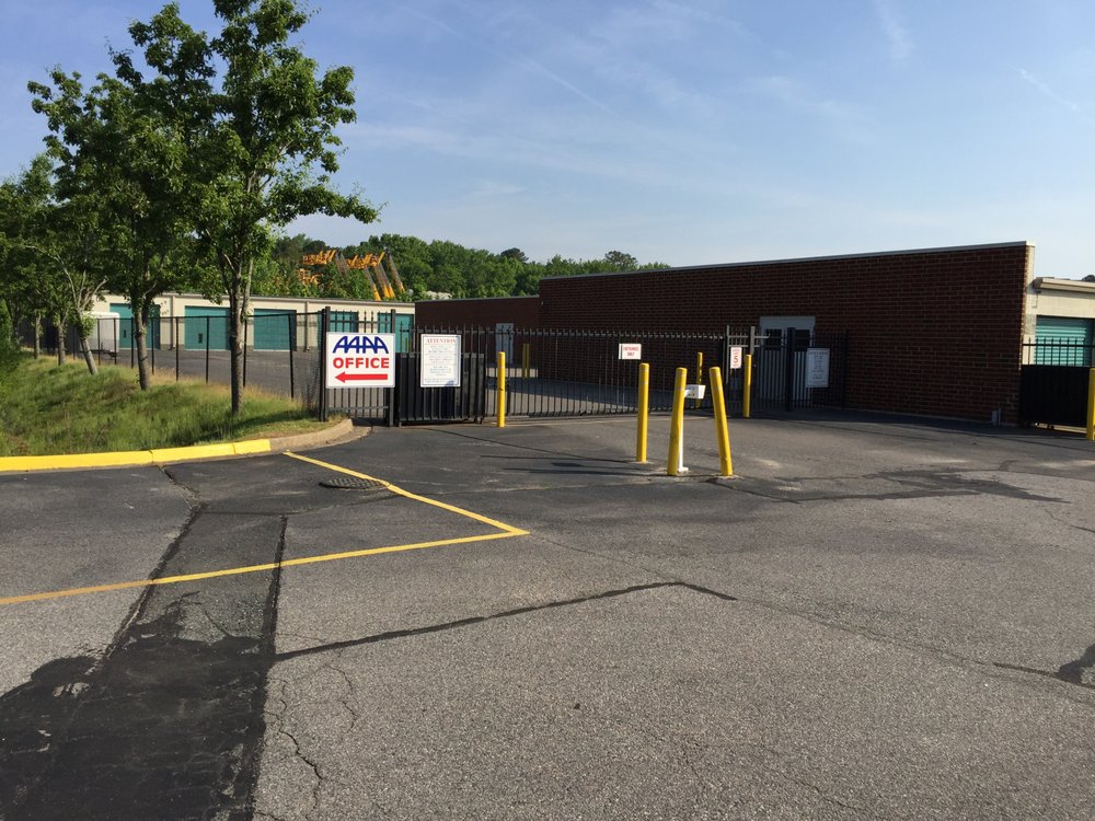 STORAGEMART Updated September 2024 38 Photos 3212 Dam Neck Rd