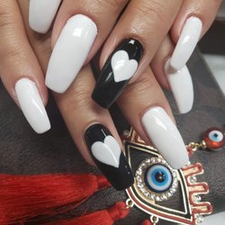 Tita's Nail Bar