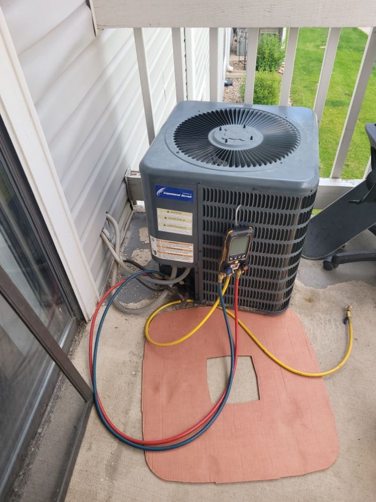 Slide of Martinez Maintenance Pros