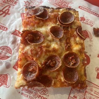 Prime Pizza - Pepperoni and Hot honey - Pizza Near Me - El Segundo, California