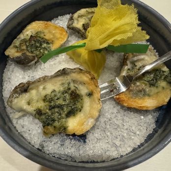 Old Ebbitt Grill - Oysters Rockefeller - Bars Near Me - Washington, DC, District of Columbia Old Ebbitt Grill - Oysters Rockefeller - Bars Near Me - Washington, DC, District of Columbia
