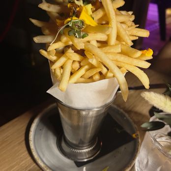 Arden Restaurant - Fries - Breakfast & Brunch Near Me - West Hollywood, California
