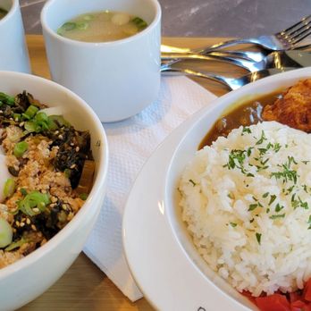 Nana's Green Tea - Chicken curry - Cafes Near Me - Pasadena, California