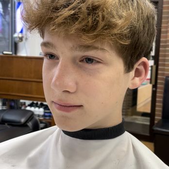Patchi Alotchi Barber Shop - Barbers Near Me - Ridgewood, New Jersey