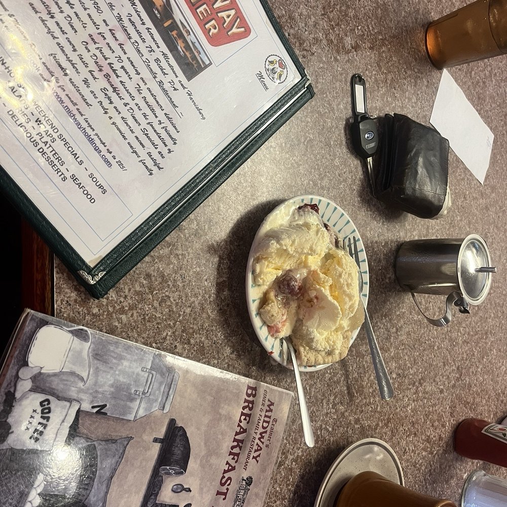 Trainer's Midway - I'm bad at taking fotos. The cherry pie w/ vanilla ice cream was excellent. - Diners Near Me - Bethel, Pennsylvania Trainer's Midway - I'm bad at taking fotos. The cherry pie w/ vanilla ice cream was excellent. - Diners Near Me - Bethel, Pennsylvania