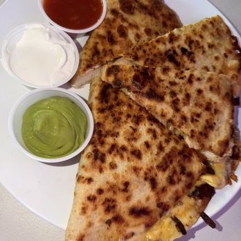 Park Tavern And Market - The chicken cheese quesadilla was delicious, with lots of meat along with salsa, sour cream, and guacamole all included. - New American Near Me - Gilbert, Arizona Park Tavern And Market - The chicken cheese quesadilla was delicious, with lots of meat along with salsa, sour cream, and guacamole all included. - New American Near Me - Gilbert, Arizona