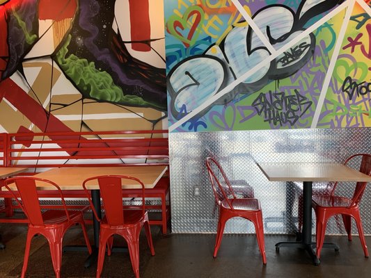 Dave's Hot Chicken by null