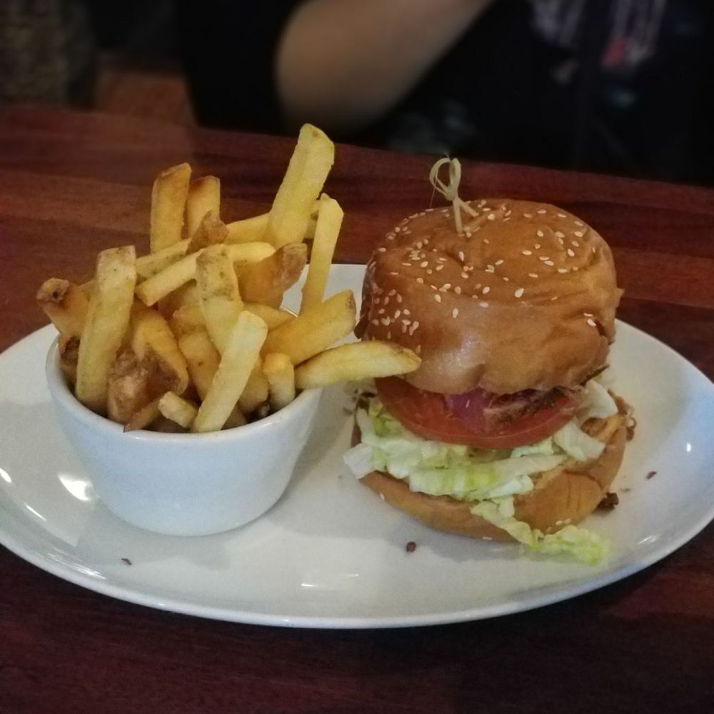 FishBar - Ahi tuna burger - Seafood Near Me - Manhattan Beach, California