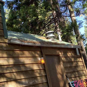Reynolds Resorts - Bent and full guttets - Resorts Near Me - Mt Shasta, California