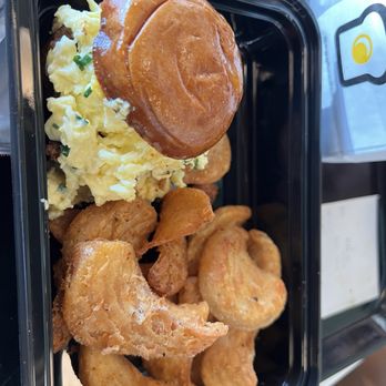 Eggbred - Kids scramble & sausage mini sandwich with crispy potatoes - Breakfast & Brunch Near Me - La Habra, California Eggbred - Kids scramble & sausage mini sandwich with crispy potatoes - Breakfast & Brunch Near Me - La Habra, California