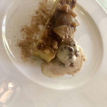 Polo Lounge - Warm Cinnamon Bread Pudding - New American Near Me - Beverly Hills, California
