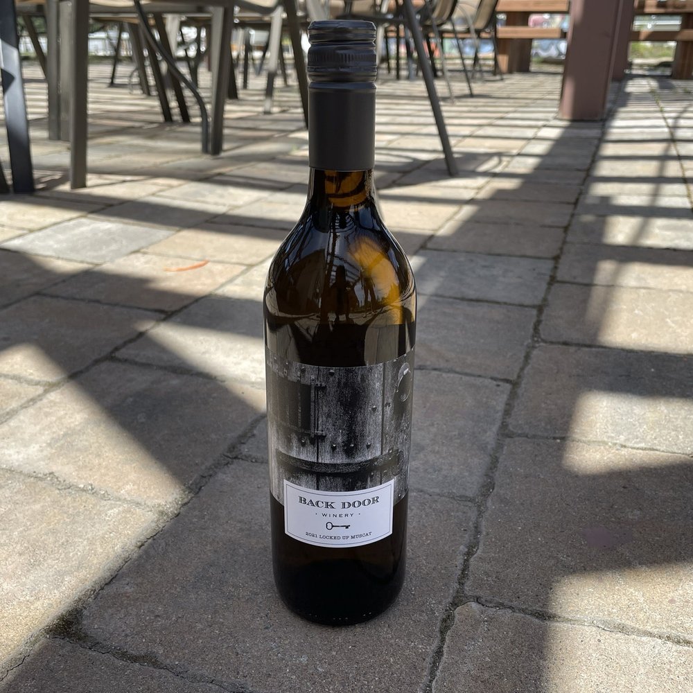 Back Door Winery - 2021 Locked up muscat ($12.00) - Wineries Near Me - Summerland, British Columbia Back Door Winery - 2021 Locked up muscat ($12.00) - Wineries Near Me - Summerland, British Columbia