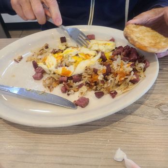 Bravo's California Fresh - Corn beef and hash. Some of it eatened before I took a picture - Breakfast & Brunch Near Me - San Juan Capistrano, California Bravo's California Fresh - Corn beef and hash. Some of it eatened before I took a picture - Breakfast & Brunch Near Me - San Juan Capistrano, California