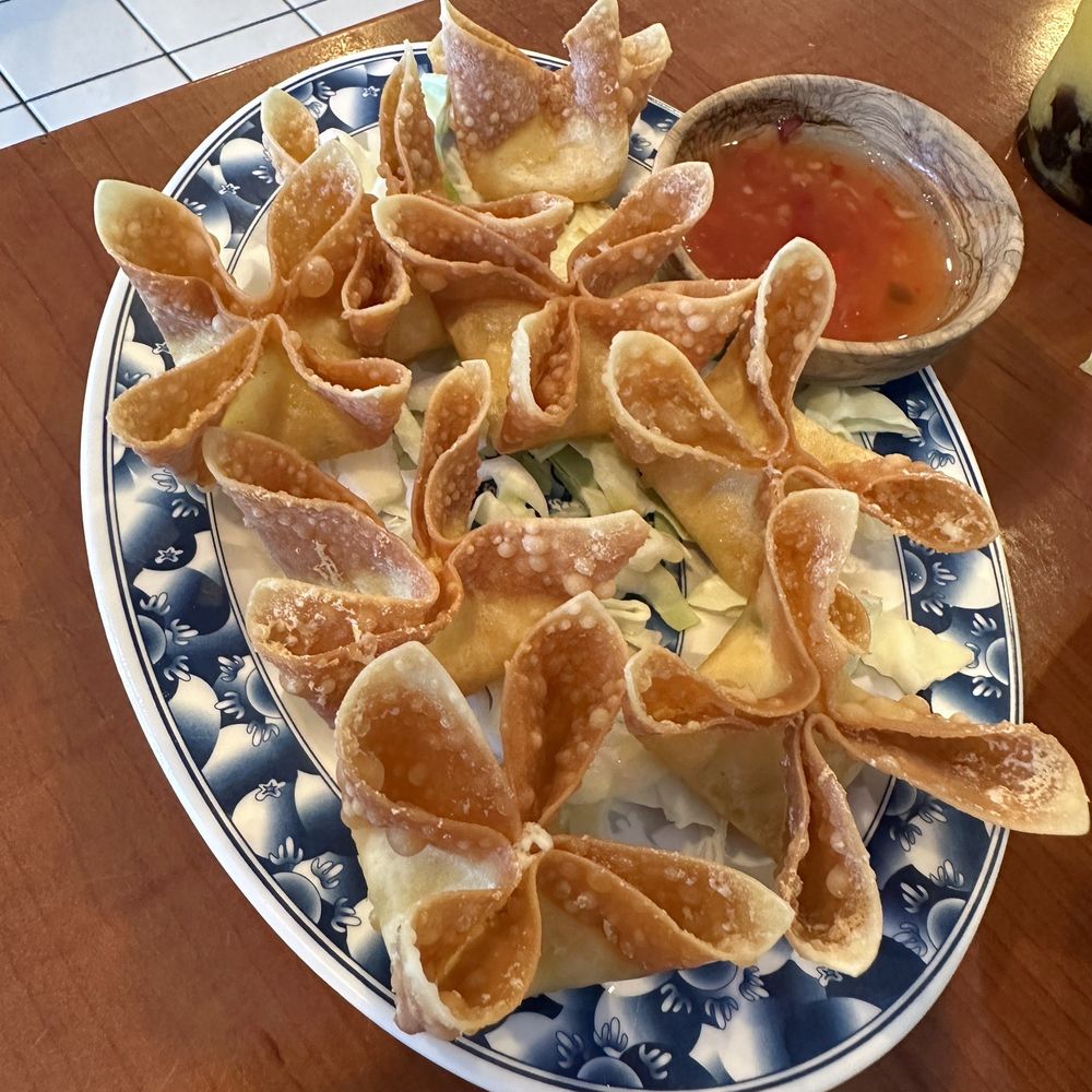 Lee's BBQ & Boba - Cream cheese wontons - Barbeque Near Me - Cudahy, California