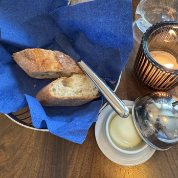 Cenadou Bistrot - Bread service - French Near Me - North Salem, New York