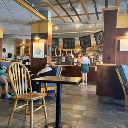Moka House Coffee - Inside