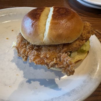 Cracker Barrel Old Country Store - Homestyle Fried Chicken Sandwich - Breakfast & Brunch Near Me - Hamilton Township, New Jersey