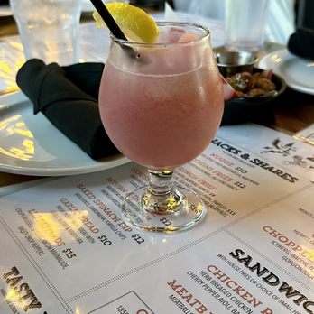 Zoli's NY Pizza - Brunch Frozen Strawberry Bellini ($3) - Pizza Near Me - Addison, Texas