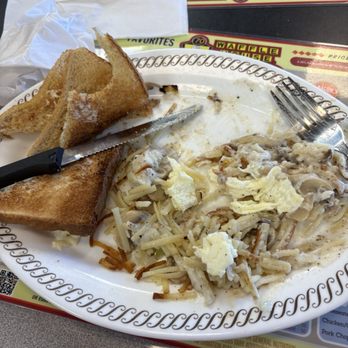 Waffle House - Denton - Egg whites, hash brown, gravy onions and mushrooms - Diners Near Me - Denton, Texas Waffle House - Denton - Egg whites, hash brown, gravy onions and mushrooms - Diners Near Me - Denton, Texas