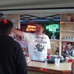 Ricker's Bar - Rick behind the bar