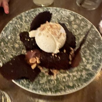 etta - Chocolate cake - New American Near Me - Scottsdale, Arizona