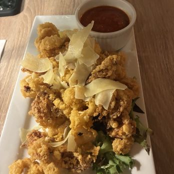 The Front Porch Piano Bar & Restaurant - Calamari - Lounges Near Me - Ogunquit, Maine
