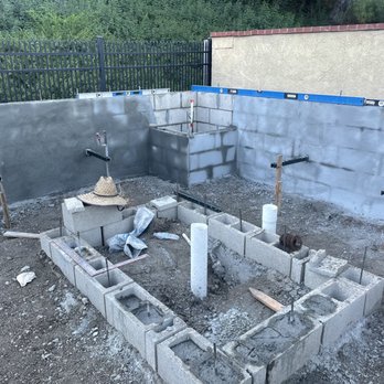Mendoza's Landscaping - Fire pit seating area in the works! - Landscaping Near Me Mendoza's Landscaping - Fire pit seating area in the works! - Landscaping Near Me