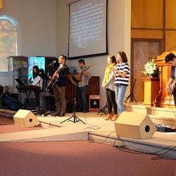 Christ Central - Peninsula - Our worship team rocks!