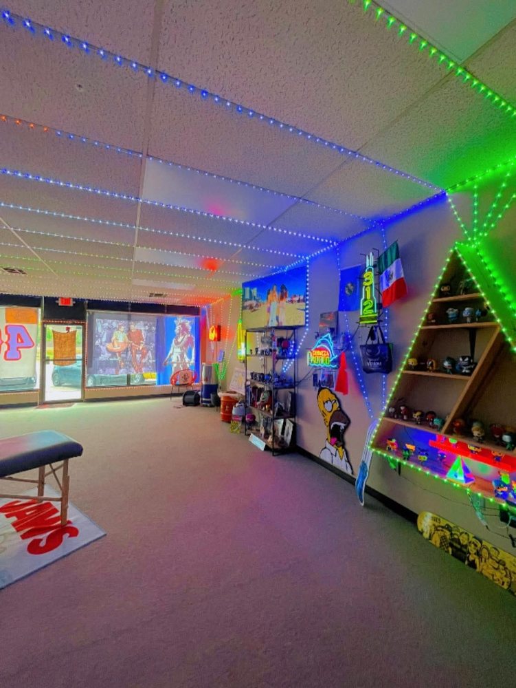 Social spots from 405 Wellness