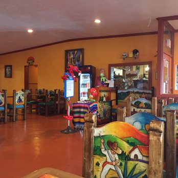Agave Mexican Restaurant - Quiet Tuesday afternoon in September 2016. - Mexican Near Me - Flagstaff, Arizona Agave Mexican Restaurant - Quiet Tuesday afternoon in September 2016. - Mexican Near Me - Flagstaff, Arizona