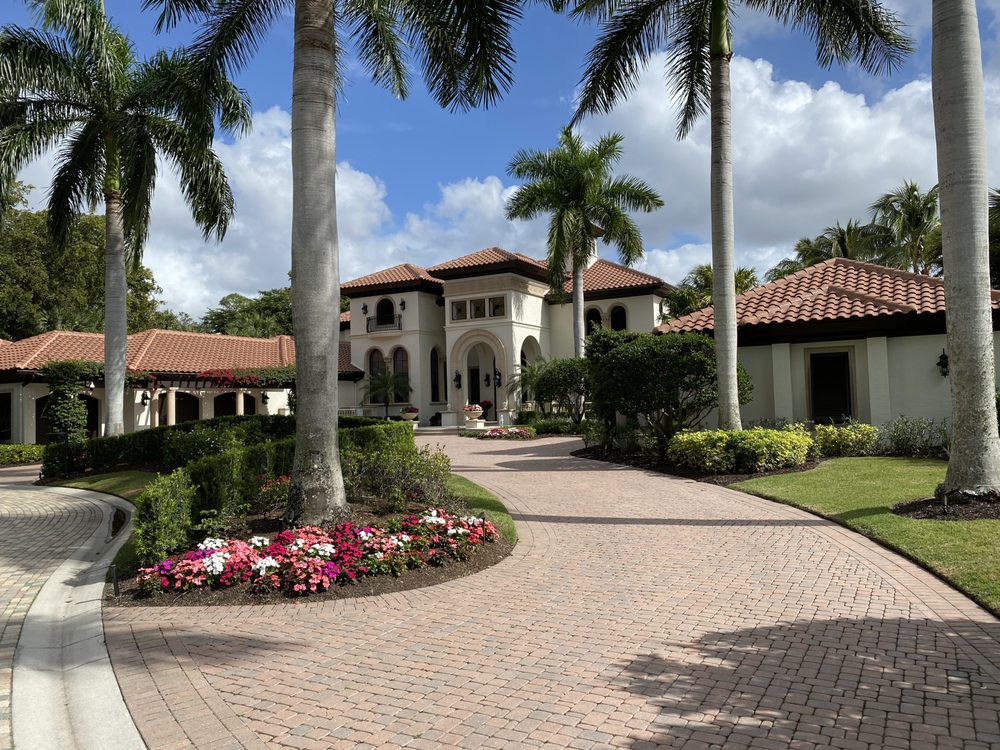 Slide of Evolve construction