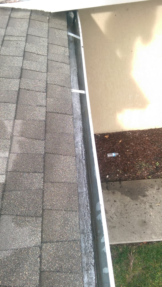 Slide of A&L Roofing Repairs & Cleaning