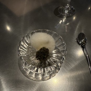 Alinea - New American Near Me - Chicago, Illinois