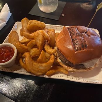 Nic & Norman's - Burger - Desserts Near Me - Senoia, Georgia Nic & Norman's - Burger - Desserts Near Me - Senoia, Georgia