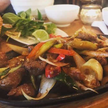 Pho House - Lemongrass Sizzling Beef - Vietnamese Near Me - London, XGL Pho House - Lemongrass Sizzling Beef - Vietnamese Near Me - London, XGL