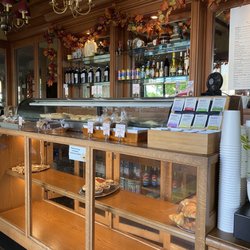 Pico Cafe - Counter