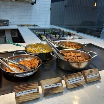 Hummus Republic - Mediterranean Near Me - Ventura, California
